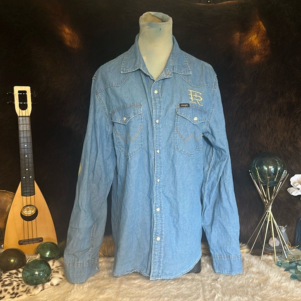 Wrangler snap button shirt M (7005)